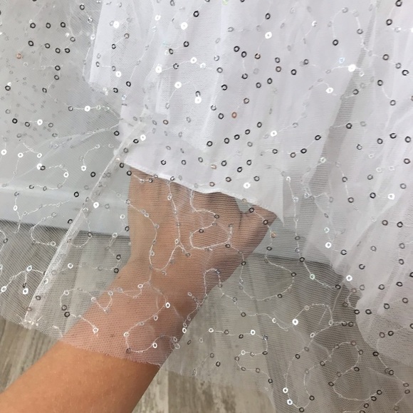 SHERRI HILL Ivory White Beaded Sequin Tulle Formal Dress Size 4 52913 - Picture 13 of 16